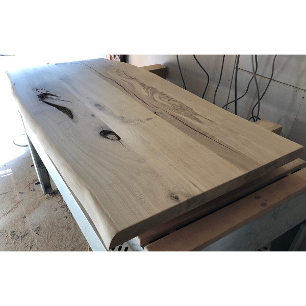 Tischplatte, Eiche RUSTIKAL PLUS, ideal für Epoxid Harz, verleimt, geschliffen, beidseitige Baumkante, 150x80-85x4,5cm
